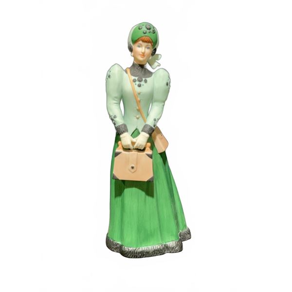 Avon 2017 Mrs. P.F.E. Albee Figurine President's Award