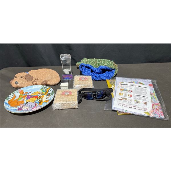 Collectibles Lot: Disney Plate, Looney Tunes Coasters, Decor