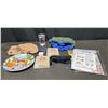 Image 1 : Collectibles Lot: Disney Plate, Looney Tunes Coasters, Decor