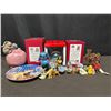 Image 1 : Disney Collectibles Lot With Ornaments, Plate, Figurines & Decor