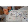 Image 6 : National Electric Hockey Magnetic Puck Tabletop Game, wirh players