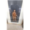 Image 5 : Assorted Wall Art: 2 Red and Gold Parrot Reliefs, 2 Gold Figure Reliefs, and More biggest one