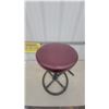Image 4 : Industrial Style Bar Stool with Bicycle Chain and Pedal Footrest, Padded Seat