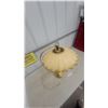 Image 4 : Mid-Century Modern Brass Table Lamp with Ribbed Fiberglass Shade and Power Cord