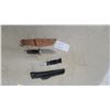 Image 1 : Fixed-Blade Hunting Knife with Clip-Point Blade, Wood Handle, and Leather Sheath
