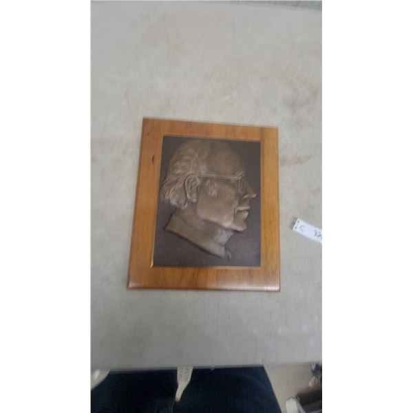 Bronze Plaque of a Man in Profile, Framed in Wood 11”×13” very heavy