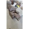 Image 8 : Brown Leather / Leather-Style Recliner Chair with Side Handle
