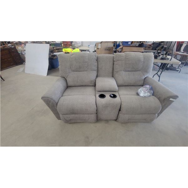 Light Gray Reclining Sofa with Center Console, 2 Cupholders, and 2 USB Ports 75” wide