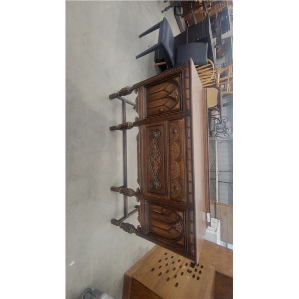 Carved Oak Sideboard 37”×59”×20”