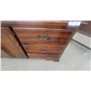 Image 4 : Vintage-Style Dresser with 6 Drawers, 2 Woven-Front Drawers, and Brass-Tone Hardware 29”×72”×22”