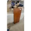 Image 6 : Round Dining Table with 18” Leaf and 2 Dining Chairs