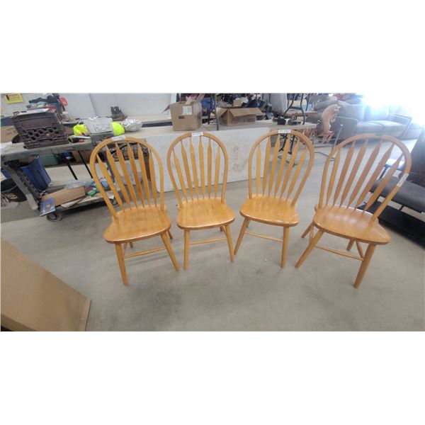 Set of 4 Windsor-Style Dining Chairs