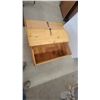 Image 4 : Pine Chest / Coffee Table with Rustic Hinges, 16”×16”×35”