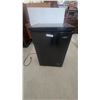 Image 1 : Arctic King AC35ESKCR1RCM Chest Freezer, Free-Standing Installation Only 33”×21.6”×18.6”