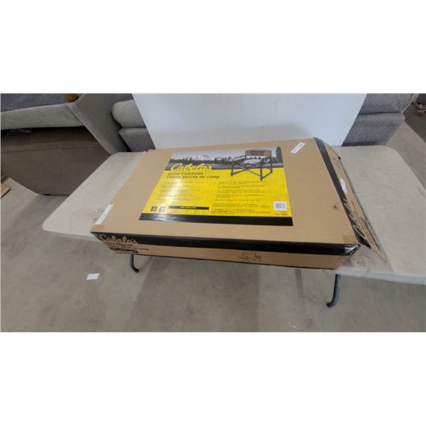 Cabela's Camp Commode Chaise Percée de Camp, 300 lb. Capacity, 17¾" Seat Height