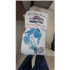 Image 9 : HBC Official Outfitter '06 Olympic Vest XL/TG, Scott Scarf, Hat, and Mittens