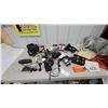 Image 1 : Vintage Camera and Photography Equipment Lot: Canon, Minolta, Kodak, Vivitar