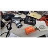 Image 2 : Vintage Camera and Photography Equipment Lot: Canon, Minolta, Kodak, Vivitar