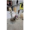 Image 5 : Assorted Vintage Table Lamps: 7 Lamps, Clear Glass, Figurine, and Milk Glass Globe