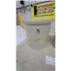 Image 4 : Two Red Wing Union Stoneware Co. Crocks: 2 Gallon and 3 Gallon
