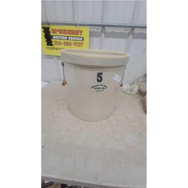5 Gallon Medalta Potteries Redcliff, Alta. Canada Stoneware Crock with Wire and Wood Handle