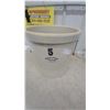 Image 3 : 5 Gallon Medalta Potteries Redcliff, Alta. Canada Stoneware Crock with Wire and Wood Handle