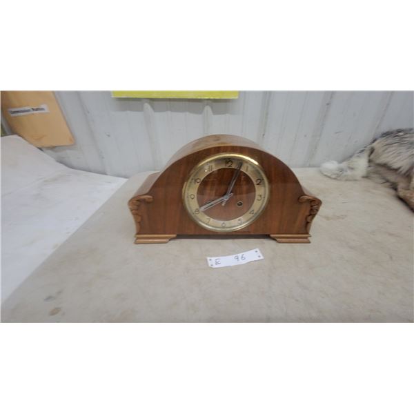 Vintage Wood Mantle Clock with Brass Bezel and Face, and Pendulum Movement