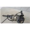Image 4 : Black and Decker 7” Angle Grinder, 120V, 13 Amps, 5000 RPM, with Side Handle and Guard