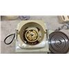 Image 10 : Jeannette Electric Grater and Slicer with Four Drums, Oyster Processors