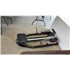 Image 6 : York Black Max 440 Hydraulic Rowing Machine with Dual Independent Resistance Arms