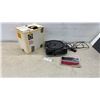 Image 1 : Kodak Carousel 750H Slide Projector with Ektanar C 102mm f/2.8 Lens, Remote and Manual, No carousel