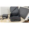 Image 6 : Two Bose Model 101 Music Monitor Speakers, 1984, and Pearl Carrying Case