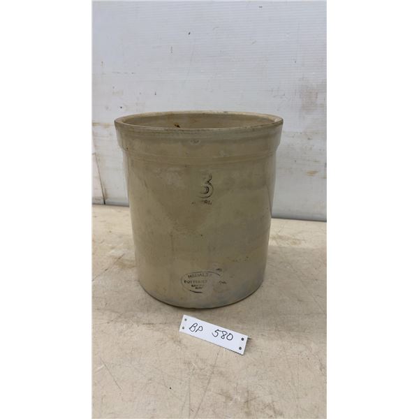 Medalta Potteries 3-Gallon Stoneware Crock, Late 19th to Early 20th Century