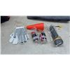 Image 4 : CAA Manitoba Deluxe Roadside Emergency Kit with Blanket, Gloves, Tools, Hand Warmers