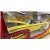 Image 3 : Johnny Lightning Musclecars R27 '69 Chevy Chevelle SS Die-Cast Model, Yellow with Black Roof