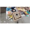 Image 7 : Vintage Record Collection: Decca, Columbia, and Bluebird 78s and 45s, Record Albums