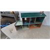 Image 5 : Vintage Tin Litho Dollhouse with Chimney, Bay Window, and Front Door;