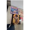 Image 5 : Vintage Puzzles, Books, and Dolls: Star Trek, Jukebox, Campbell's Soup, Mickey Mouse Club