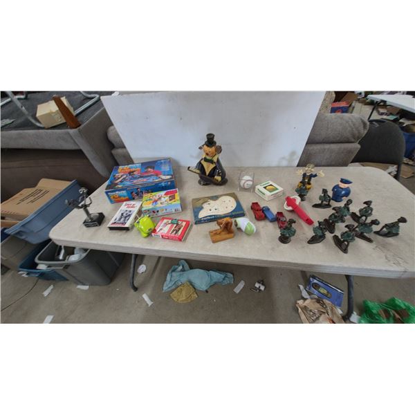Vintage Toys and Collectibles: Jigsaw Puzzles, Cribbage Board, Baseball, Figurines