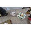 Image 4 : Vintage Toys and Collectibles: Jigsaw Puzzles, Cribbage Board, Baseball, Figurines
