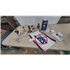 Image 1 : Winnipeg Jets and Other Sports Bobbleheads, Flag, and Hockey Player Figurines