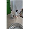 Image 6 : Assorted Decor: Metal Eagle Sculpture, Penguin Figurine, Stone Mask