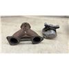 Image 5 : Arctic Cat 800 Snowmobile Parts Lot: Cylinder Heads, Starters, Exhaust Manifold, Clutch