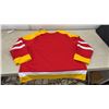 Image 3 : New Calgary Flames NHL Hockey Jersey, Men's Size XL