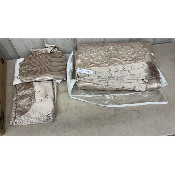 Never Used Bombay Company Embroidered Queen Bedspread, Pillow shams and bed skirt