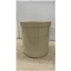 Image 3 : Medalta Potteries Ltd. 6 Gallon Imperial Stoneware Crock With Lid, Medicine Hat, Alberta