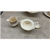 Image 5 : Royal Staffordshire Pottery "Pekin" Floral Gold Filigree Dinnerware Set, 65 Pieces