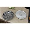 Image 2 : Vintage Salt and Pepper Shakers, Chrome Trays, Hip Flask, Seetusee Mayfair Bowl