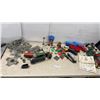 Image 1 : Lionel Lines O Gauge Train Lot: Lehigh Valley Car, Tank Car, and Locomotive