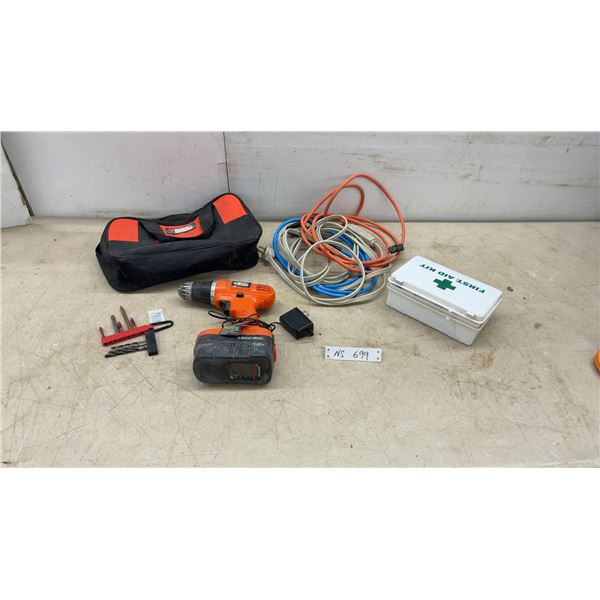 Black and Decker GC1800 Type 2 18V Cordless Drill With Battery, Charger, Bits, Bag, 3 Extension